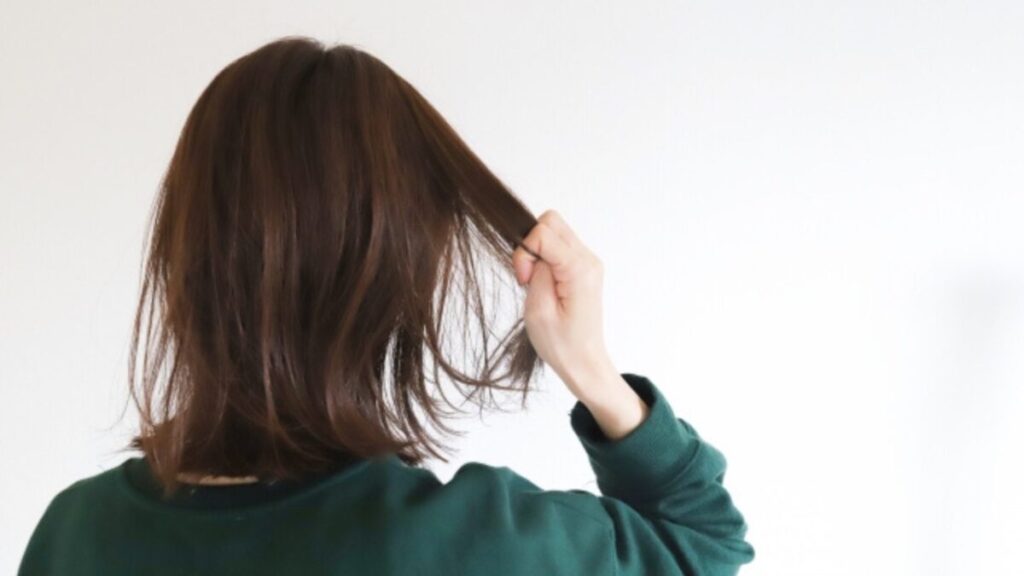 髪のダメージ