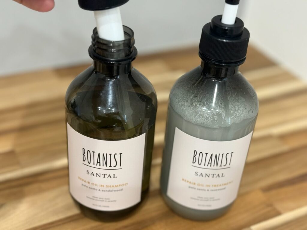 ボタニスト SANTAL(サンタル) 
リペア オイルイン シャンプーの香り